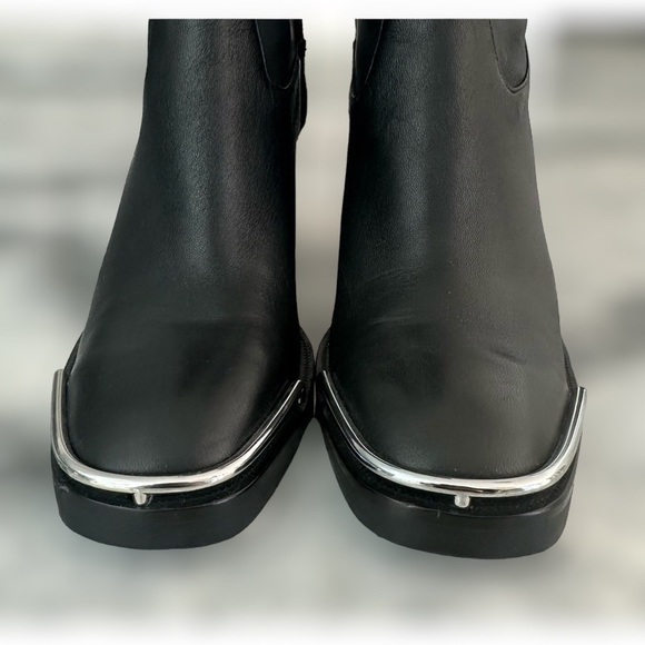 Alexander Wang Leather Ankle Boots. Size 38.5. - Picture 4 of 13